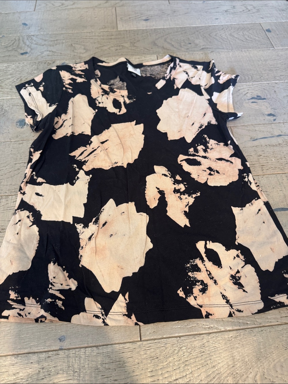 Cabi Short Sleeve Tee